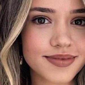 Meet your Posher, Nelda